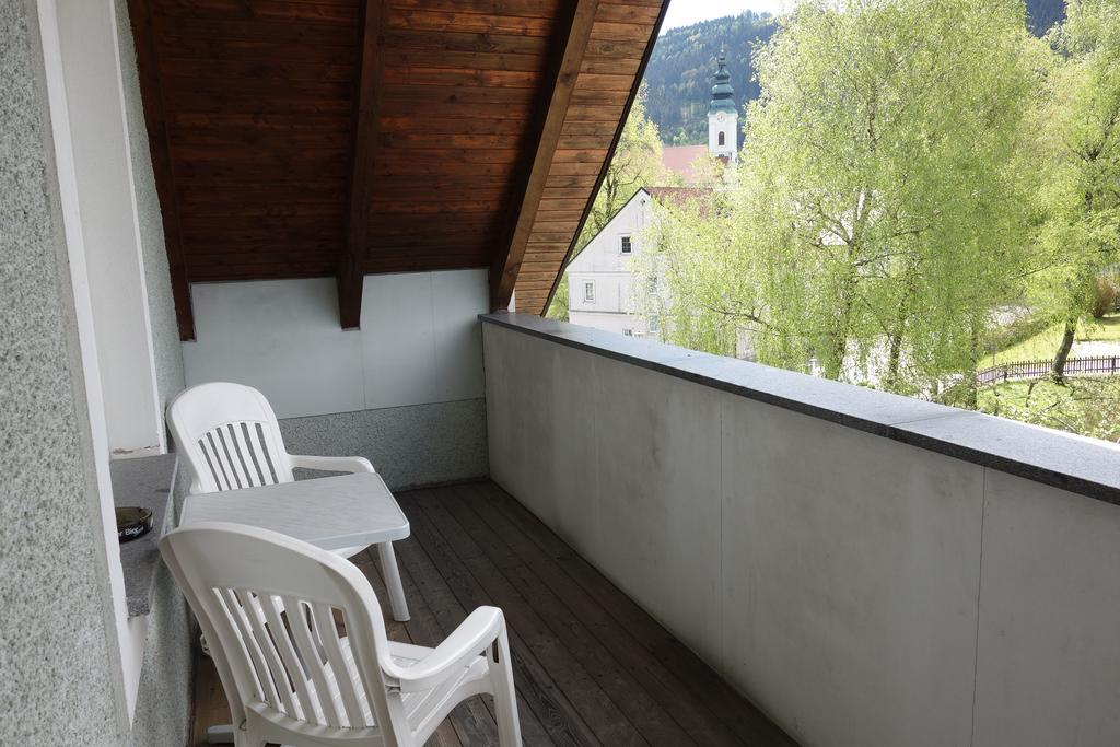 Hotel Goldenes Schiff Engelhartszell Exteriör bild